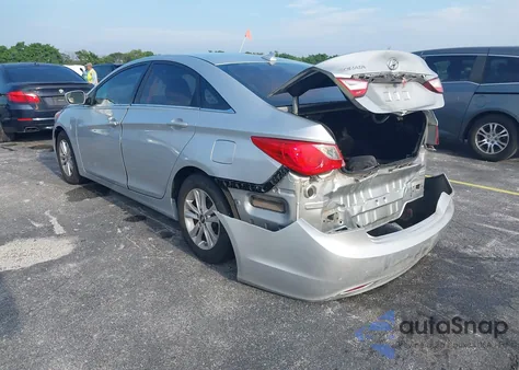 2013 Hyundai Sonata Gls z USA, uszkodzony, nr VIN 5NPEB4AC4DH789374